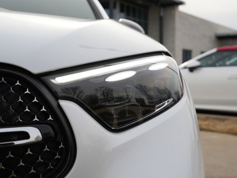 New 2026 Mercedes-Benz GLC 300 4MATIC image 11