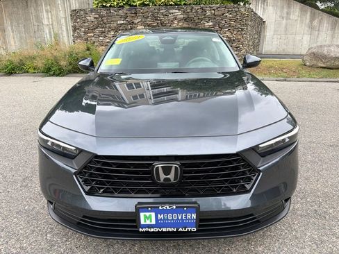 Used 2023 Honda Accord EX image 10