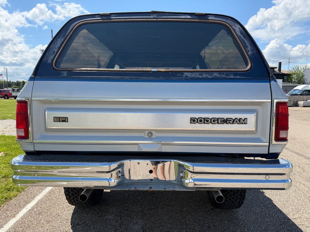 Used 1990 Dodge Ramcharger 4WD image 15