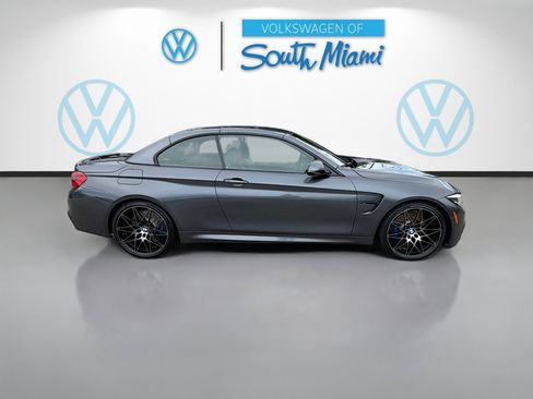 Used 2018 BMW M4 Convertible w/ Competition Package RWD image 8