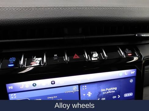 Used 2023 Jeep Grand Cherokee 4WD 4xe w/ Luxury Tech Group II image 42