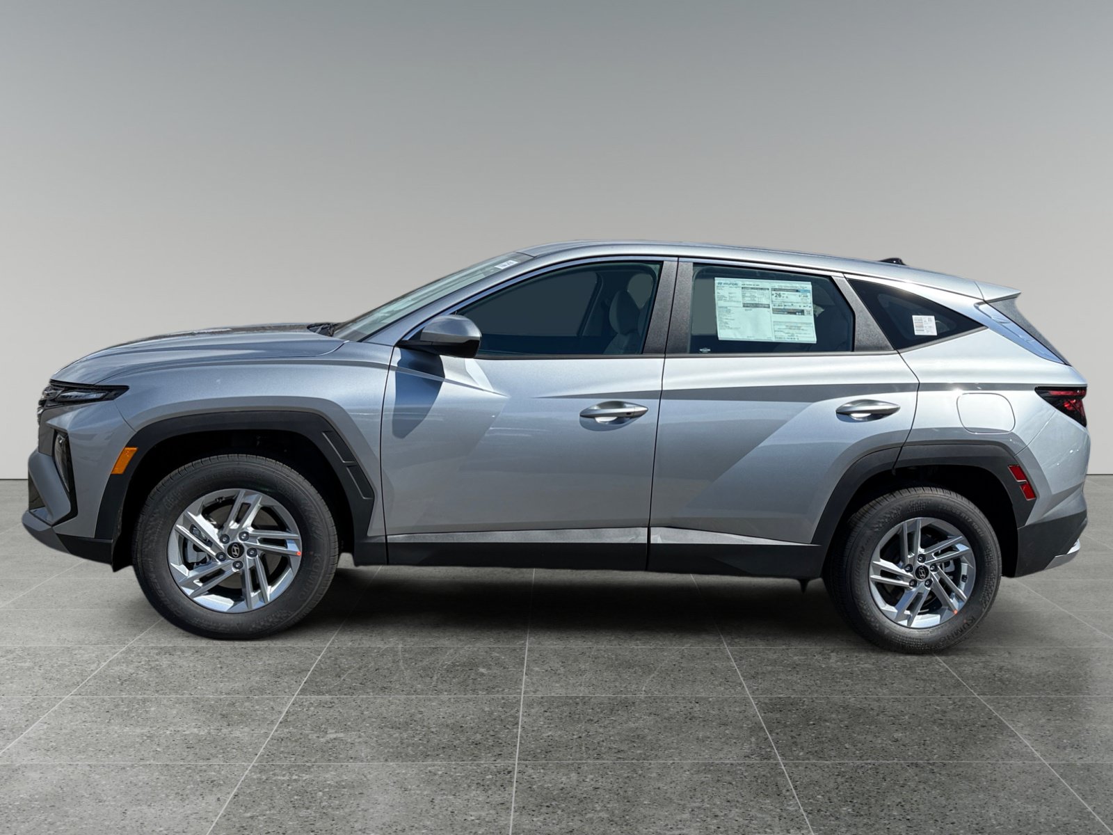 New 2026 Hyundai Tucson SE AWD/4WD image 2