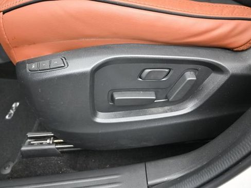 Certified 2024 MAZDA CX-5 Carbon Edition AWD/4WD image 17