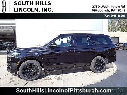 New 2025 Lincoln Navigator Reserve w/ Jet Appearance Package