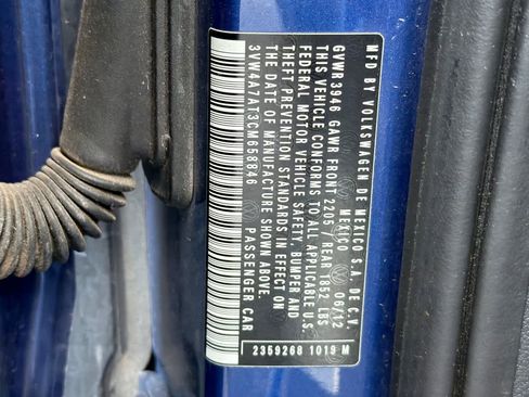 Used 2012 Volkswagen Beetle 2.0T image 26