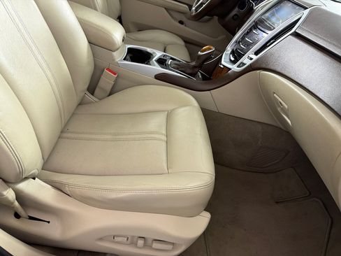 Used 2015 Cadillac SRX Luxury FWD image 23