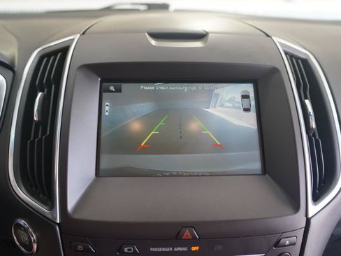 Used 2015 Ford Edge Titanium w/ Equipment Group 302A FWD image 19