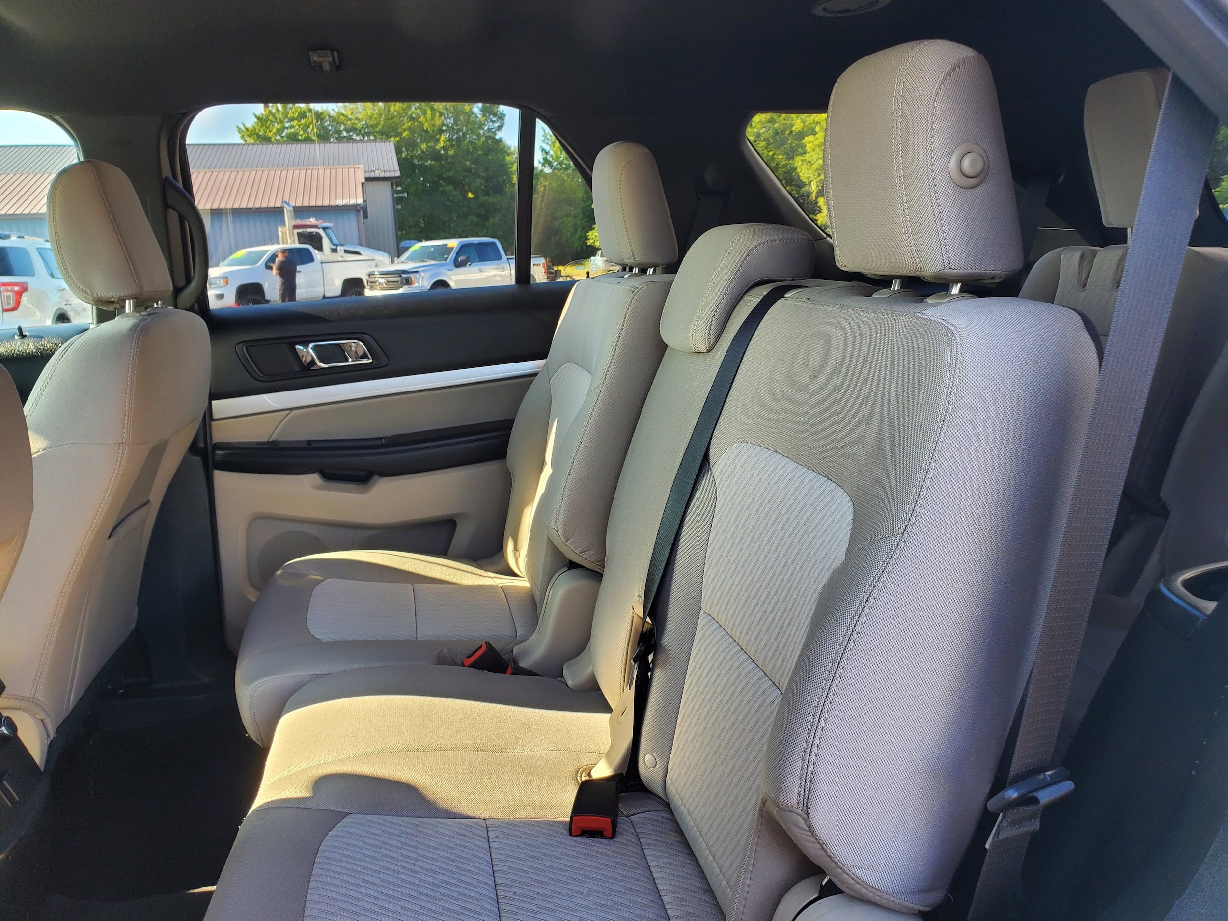 Used 2018 Ford Explorer 4WD image 25
