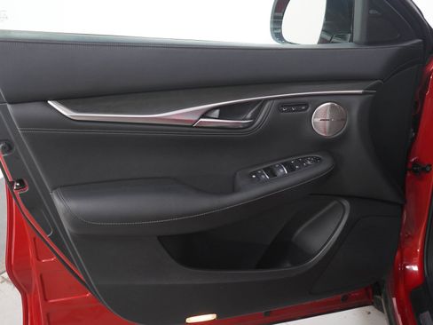 Used 2023 INFINITI QX55 Sensory AWD/4WD image 23