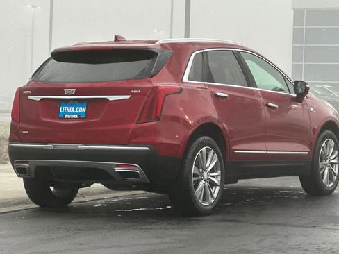 Used 2024 Cadillac XT5 Premium Luxury w/ Platinum Package image 2