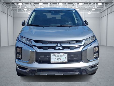 Used 2024 Mitsubishi Outlander Sport SE AWD/4WD image 2