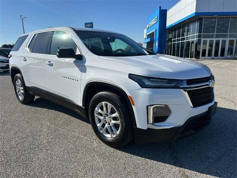 Certified 2023 Chevrolet Traverse LS image 8