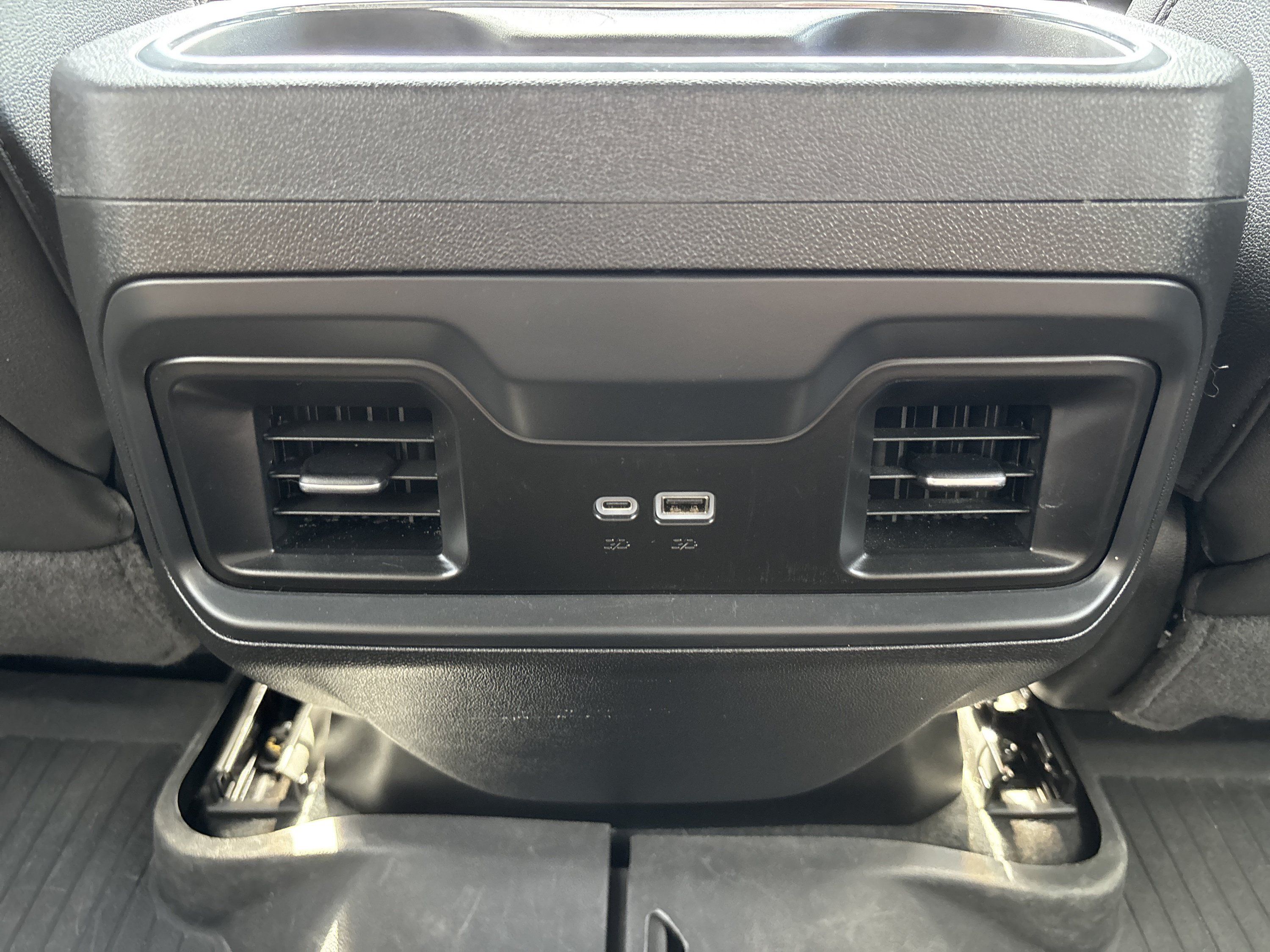 Used 2024 Chevrolet Silverado 1500 RST w/ Convenience Package II AWD/4WD image 18