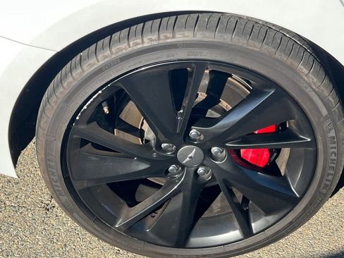 Used 2023 Genesis G70 3.3T w/ Sport Prestige Package image 14