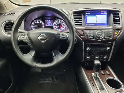 Used 2016 Nissan Pathfinder SL w/ SL Tech Package AWD/4WD image 22