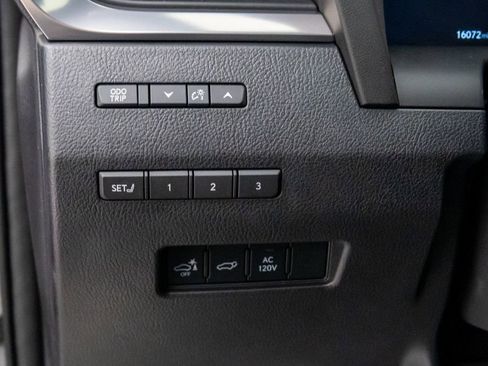 Used 2025 Lexus GX 550 w/ Cold Area Package image 22