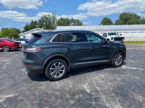 Used 2021 Lincoln Nautilus Reserve w/ Class II Trailer Tow Package AWD/4WD image 12
