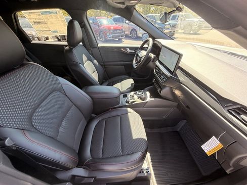 New 2026 Ford Escape ST-Line w/ Tech Pack #1 image 12