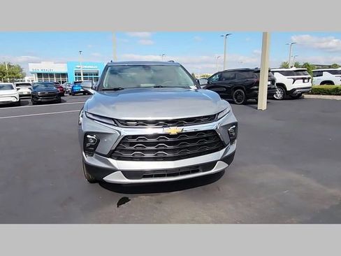 New 2025 Chevrolet Blazer LT image 31