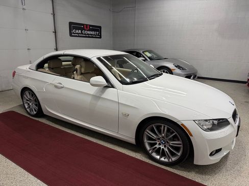 Used 2010 BMW 328i Convertible RWD image 51