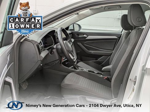Used 2025 Volkswagen Jetta S FWD image 3