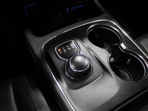 Used 2017 Dodge Durango GT w/ Premium Group RWD image 17
