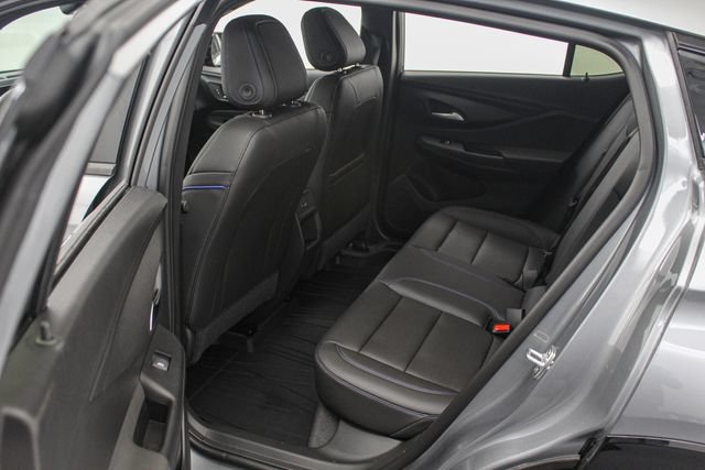 New 2026 Buick Envista Sport Touring w/ Convenience II Package FWD image 22