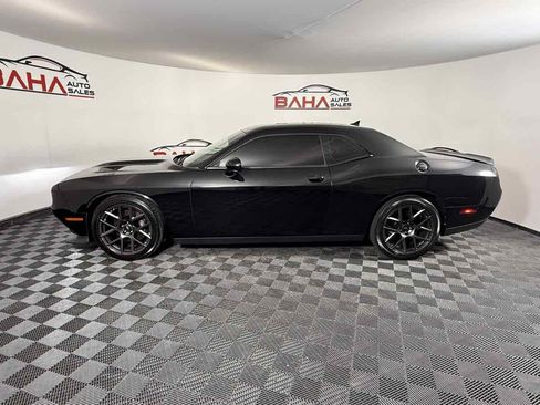 Used 2019 Dodge Challenger R/T Scat Pack w/ Driver Convenience Group image 6