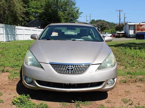 Used 2004 Toyota Solara SE Sport FWD image 2