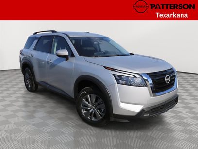Used 2025 Nissan Pathfinder SV
