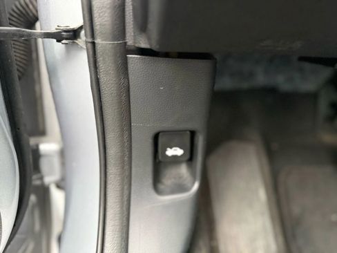 Used 2019 Honda Accord LX image 24