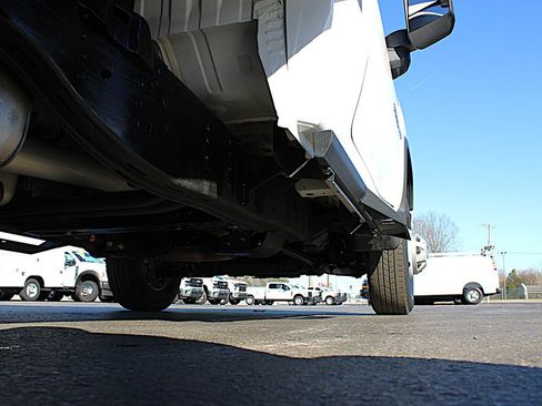 Used 2022 Chevrolet Silverado 3500 W/T w/ WT Convenience Package image 35