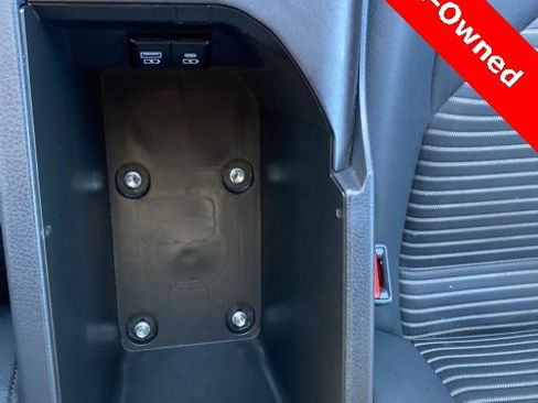 Used 2024 Toyota Camry SE image 32