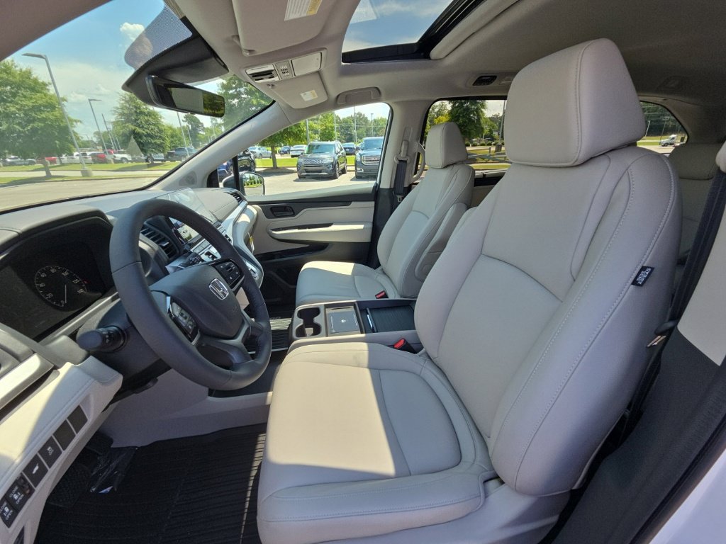 New 2026 Honda Odyssey EX-L image 16