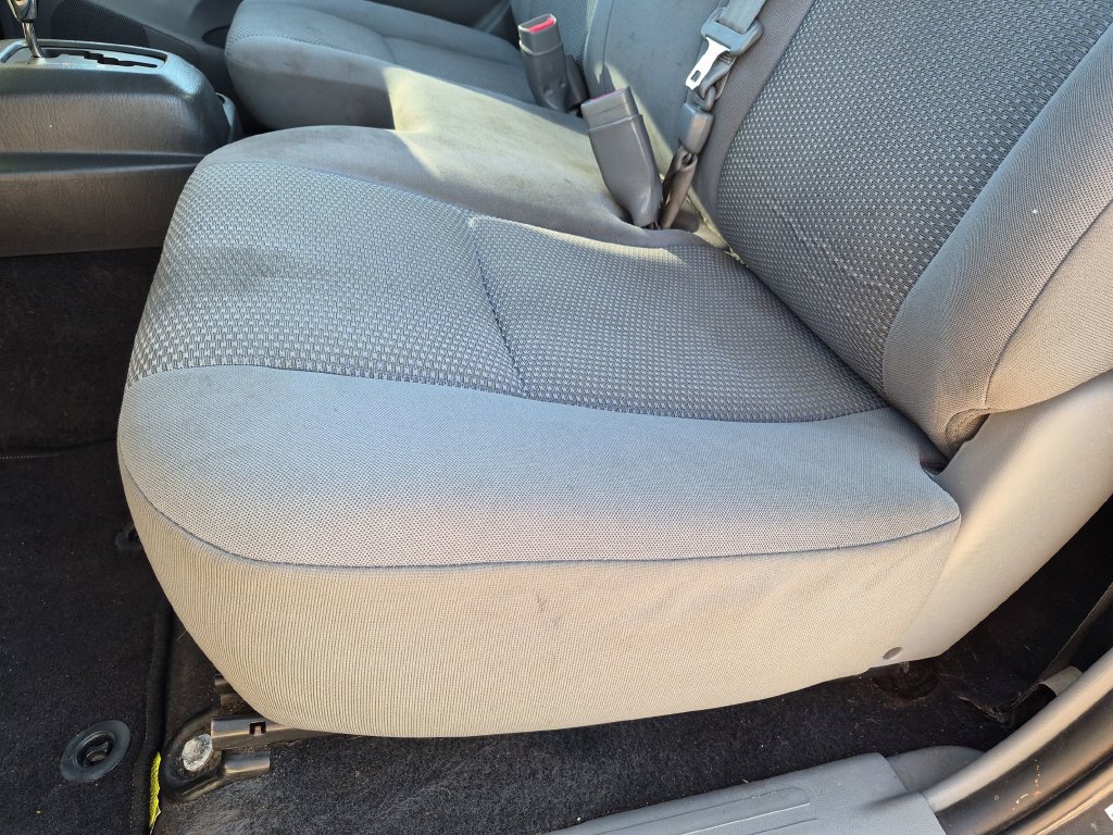 Used 2012 Toyota Tacoma 2WD Regular Cab image 17