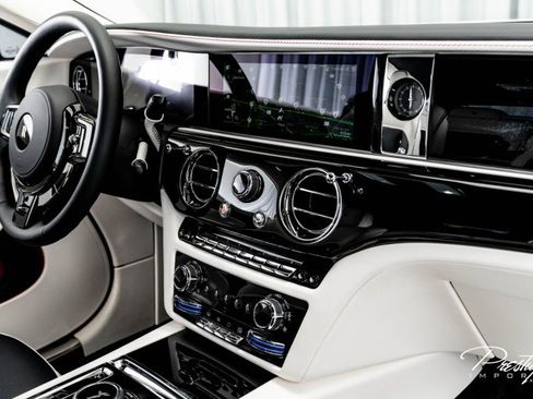 Used 2024 Rolls-Royce Spectre w/ Spectre Launch Package image 48