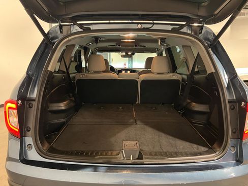 Used 2019 Honda Pilot Touring image 37