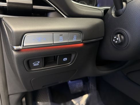 Used 2024 Genesis GV80 2.5T image 15