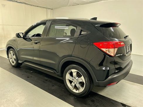 Used 2017 Honda HR-V EX-L image 7