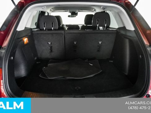 Used 2025 Chevrolet TrailBlazer LT AWD/4WD image 23