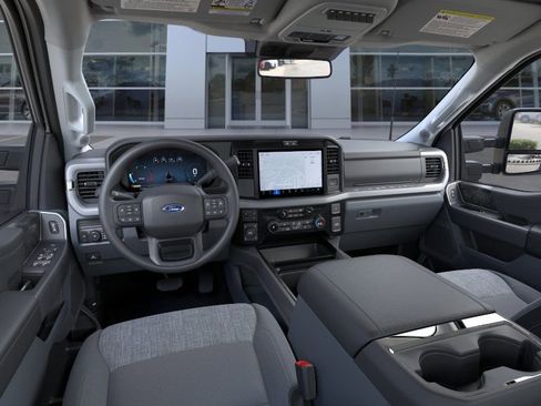 New 2026 Ford F350 XLT w/ XLT Premium Package AWD/4WD image 10