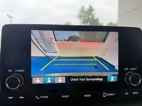 Used 2024 Honda HR-V Sport image 22