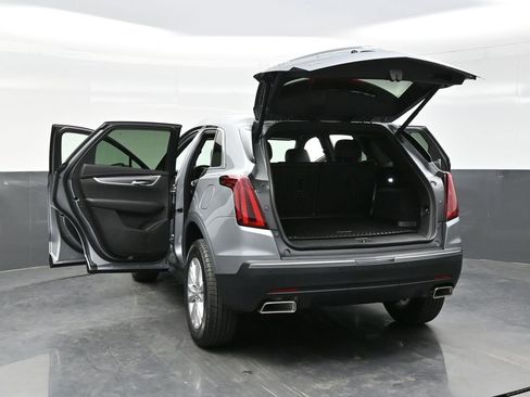 New 2026 Cadillac XT5 Luxury w/ LPO, Floor Liner Package image 39