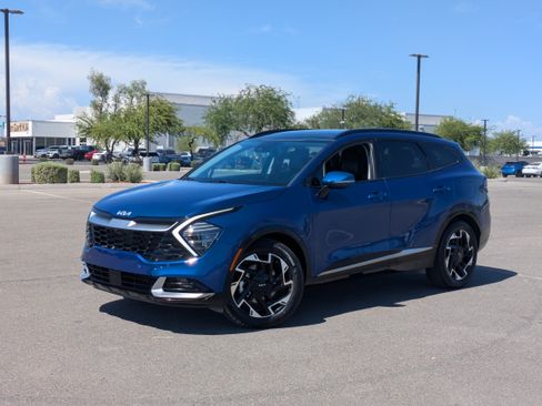 Certified 2025 Kia Sportage SX FWD image 32