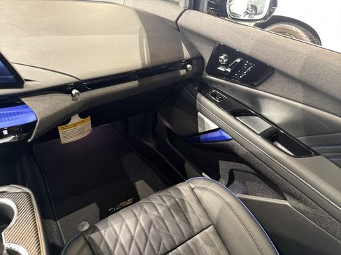 New 2026 Cadillac Optiq V AWD/4WD image 13