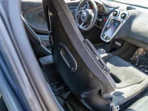 Used 2019 McLaren 600LT RWD image 69