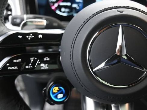 Used 2025 Mercedes-Benz G 63 AMG 4MATIC image 15