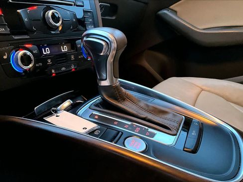 Used 2017 Audi Q5 2.0T Premium Plus w/ Premium Plus Package AWD/4WD image 15