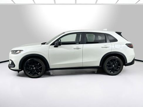 Certified 2023 Honda HR-V Sport image 3