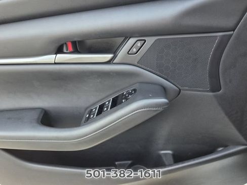 Used 2021 MAZDA MAZDA3 s FWD image 30